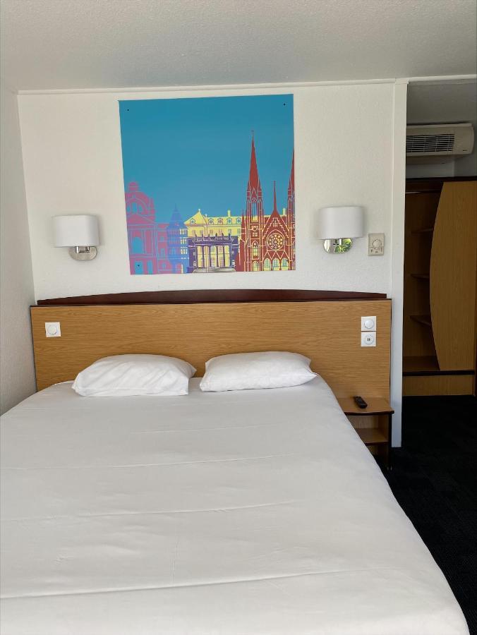 Kyriad Direct Marseille Est La Valentine Hotel 3*